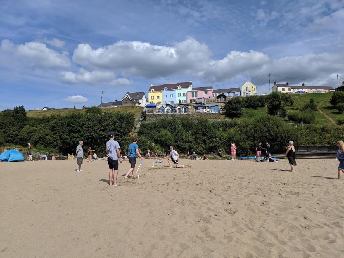 The Old Sea Captain'S House, Aberporth Exterior foto